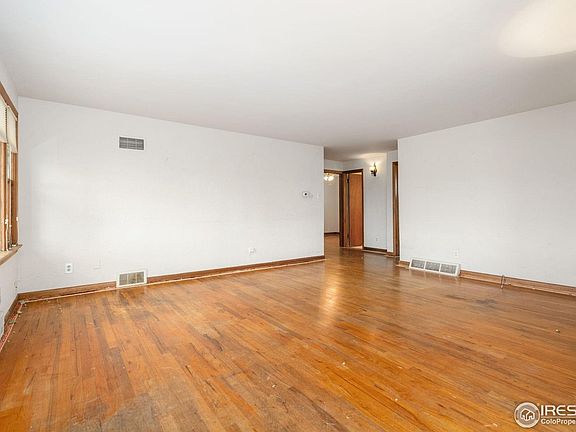 3rd image of 1201 N Park Ave