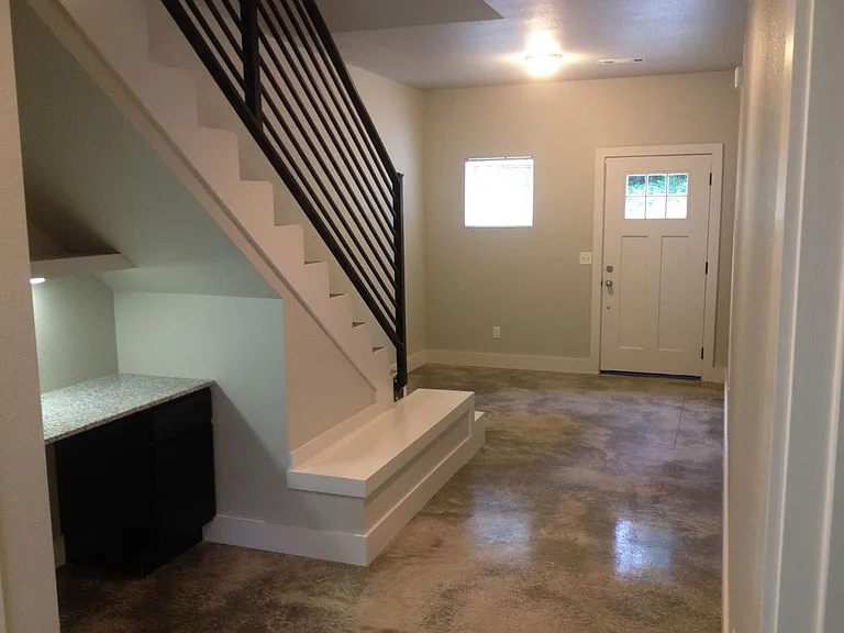 2748 & 2750 W Wildwood Dr — Photo 8