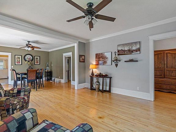 5th image of 404 Irene Ave