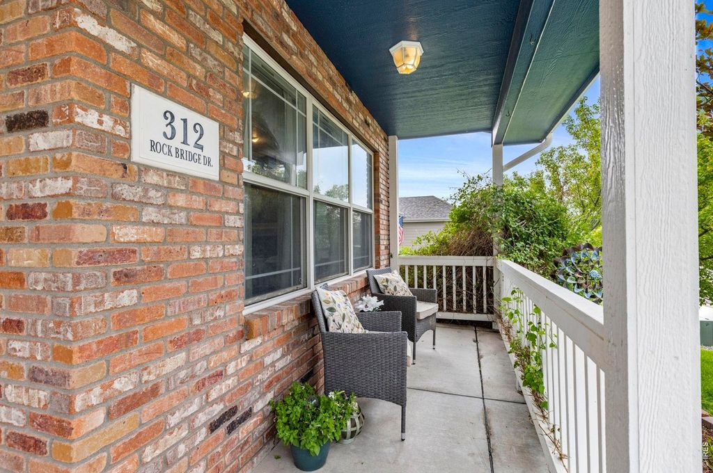 312 Rock Bridge Dr