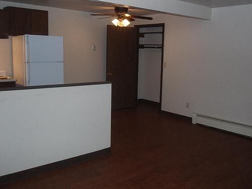 5th image of 2262 Farlin Ave