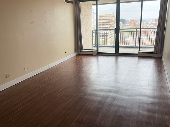 2nd image of 550 E 12th Ave APT 1206