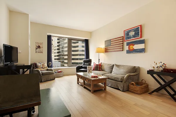 Rented by Corcoran | media 1