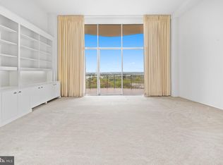 1200 N Nash St APT 846, Arlington, VA 22209