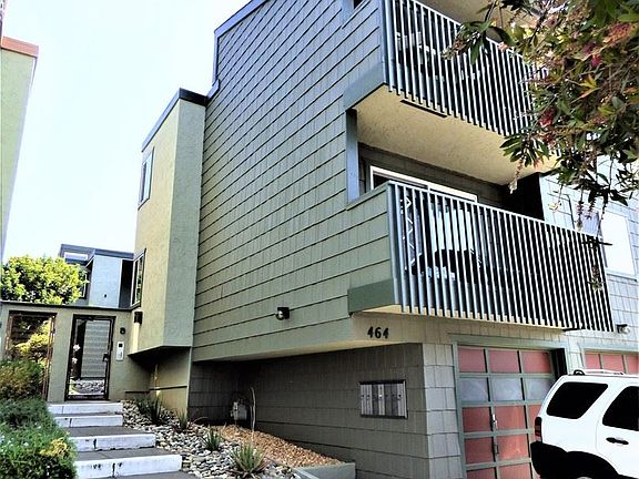 3rd image of 464 Miller Ave APT 12