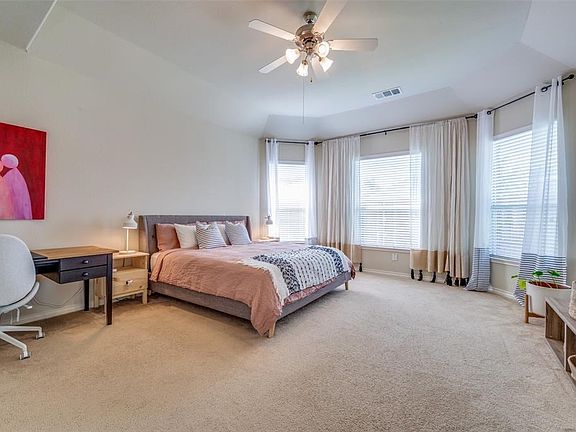 3rd image of 9409 Jerico Dr