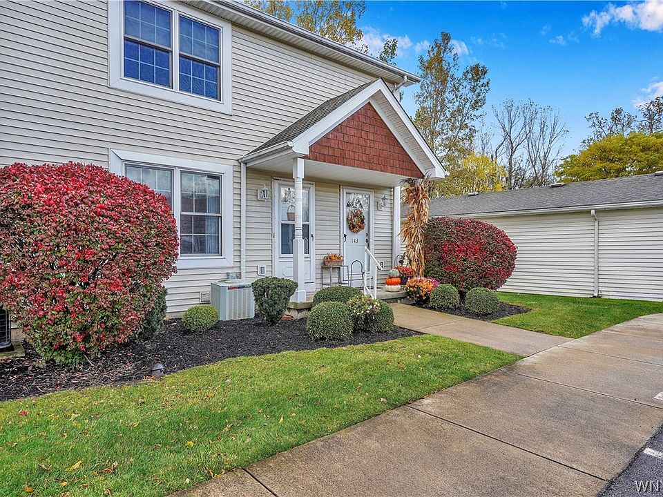 141 Olde Stone Ln, Lancaster, NY 14086 Zillow
