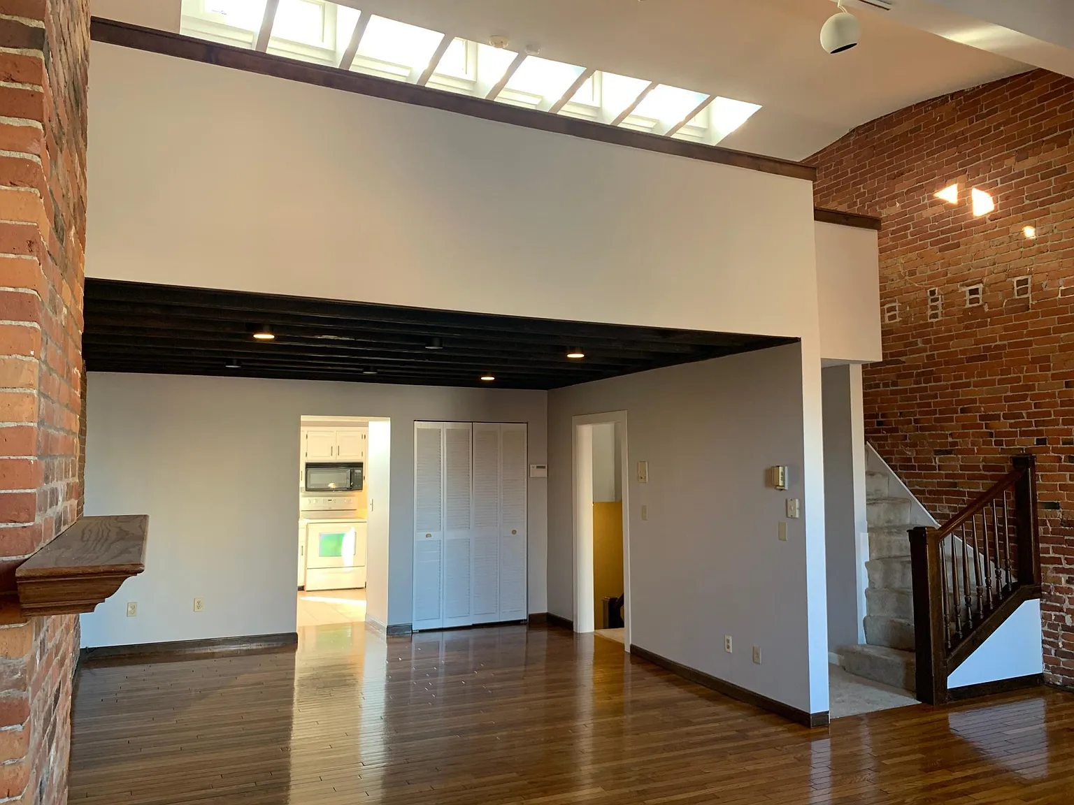 23 Capitol Ave "SoDo Neighborhood" — Photo 2