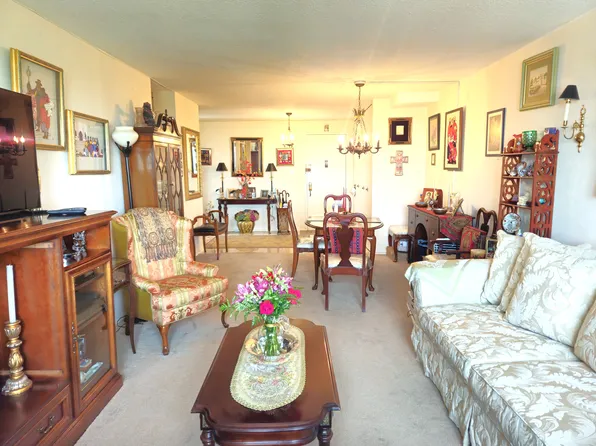 118-17 Union Turnpike image 1 of 24