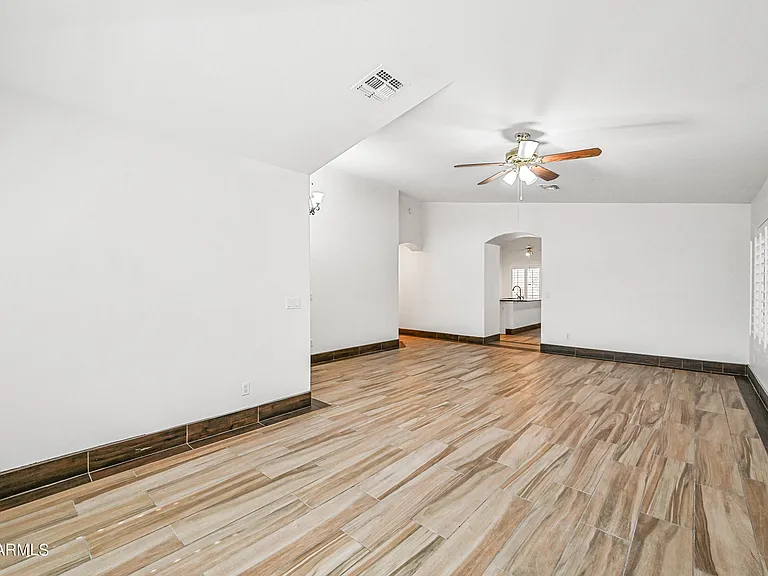 4436 E Mountain Sage Dr — Photo 4