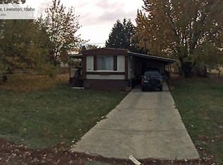 2012 Cedar Ave, Lewiston, ID 83501