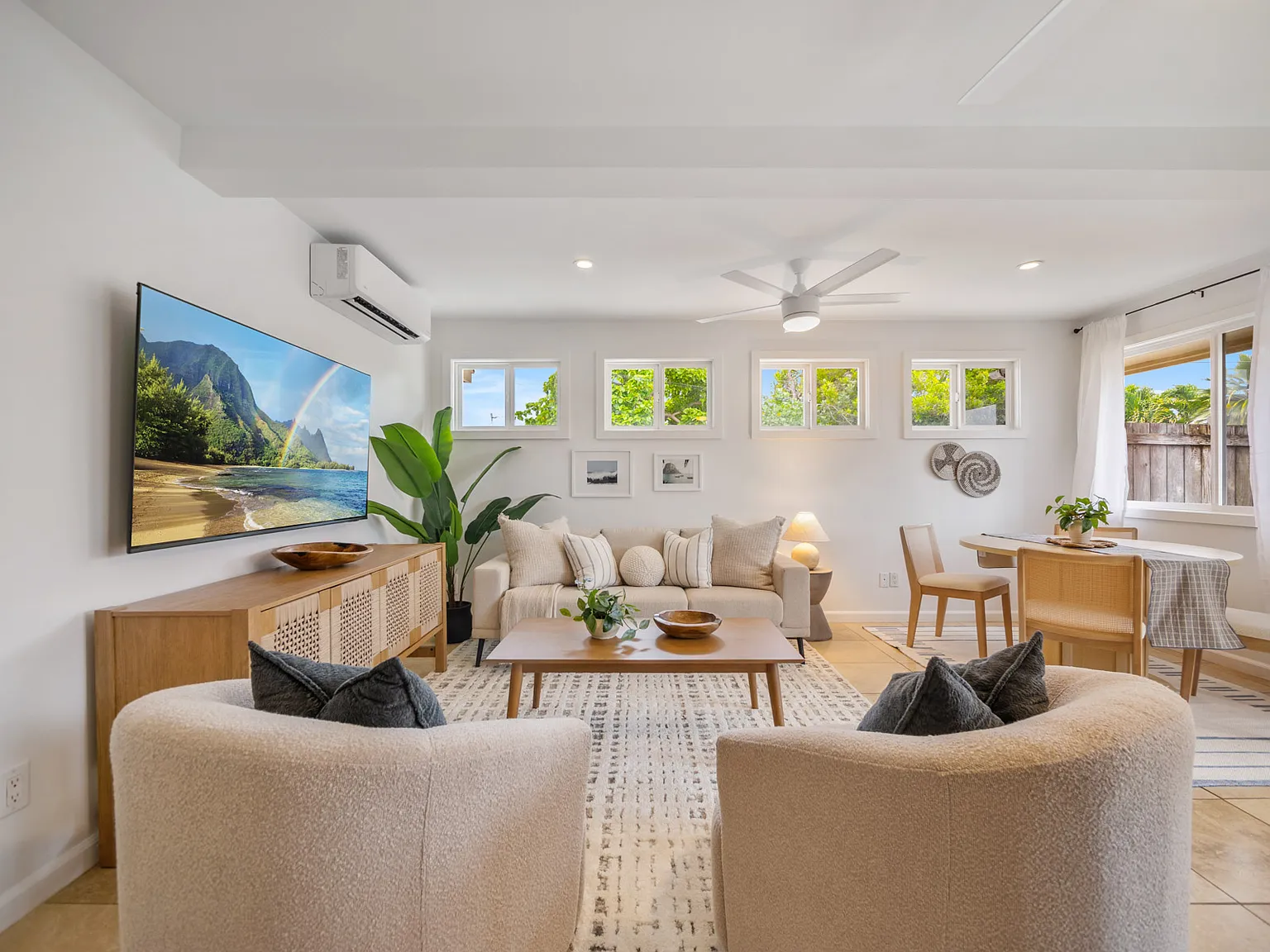 3 bed, 1.5 bath, 1100 sqft, $6,000 — Photo 3