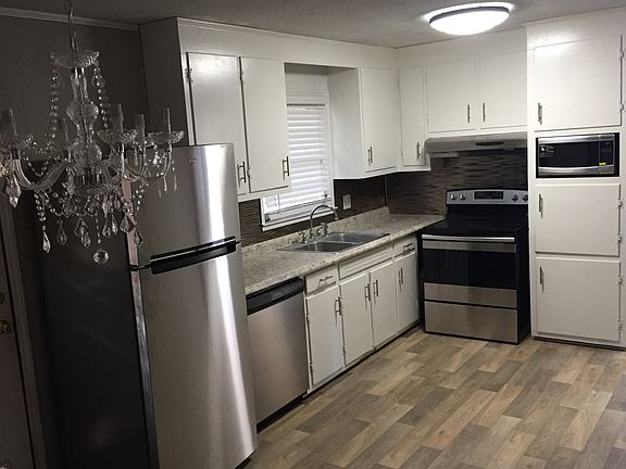 3rd image of 231 Bright Ave