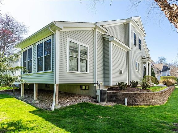 4th image of 22 Sea Grass Dr