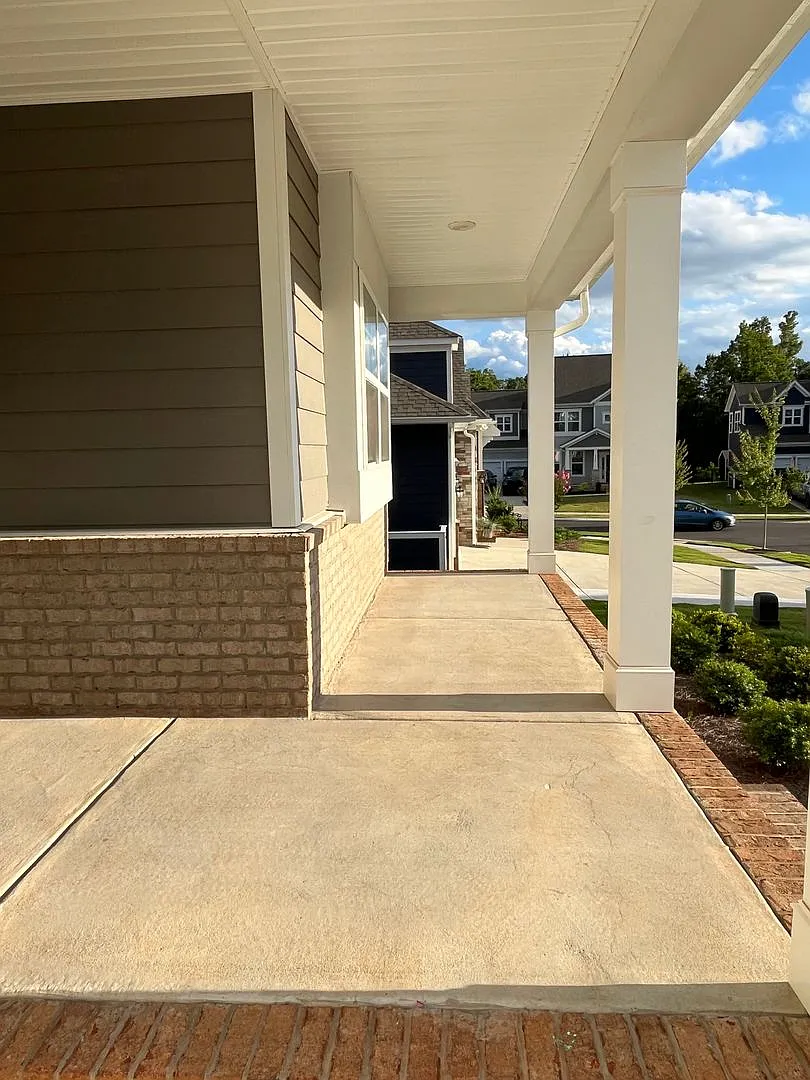 Coming Soon Beautiful 4 Bed Home In Desired Millbridge Community Available September 21st — Photo 2