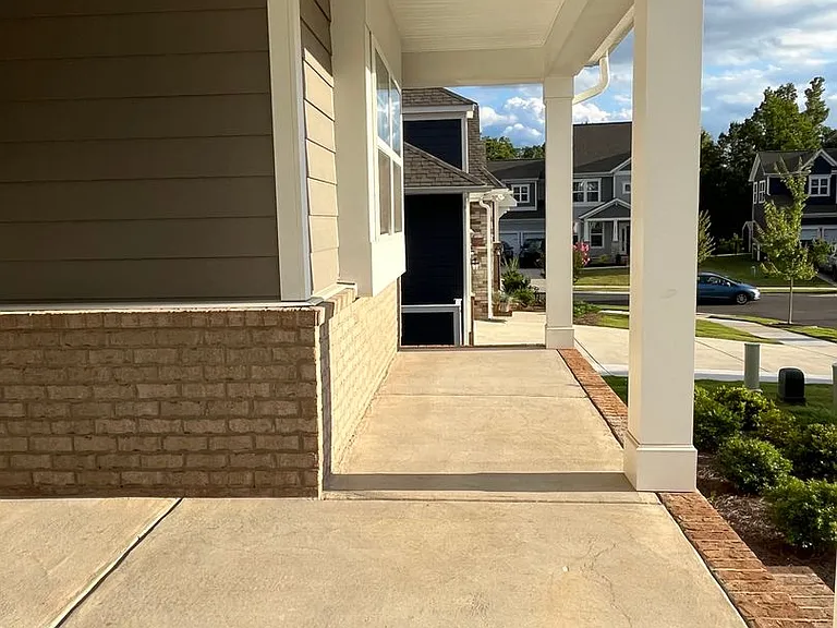 1037 Bunker Hill Rd — Photo 2