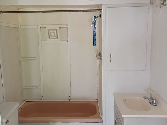 4th image of 107 Hibiscus Pkwy W #11073935