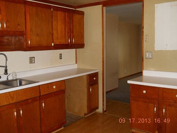 5th image of 612 Santa Fe Ave