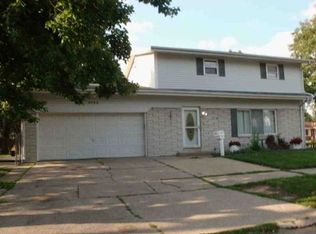 3142 Traum Dr, Saginaw, MI 48602
