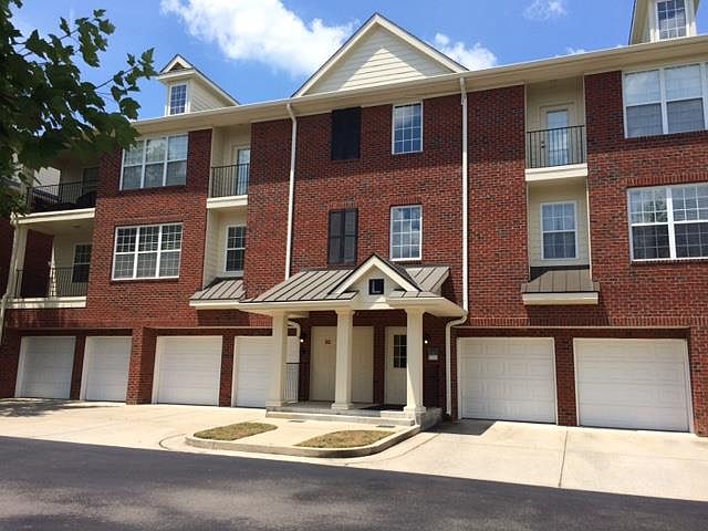 1st image of 3201 Aspen Grove Dr APT L10