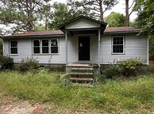 4260 Deadwyler Dr, Fayetteville, NC 28311