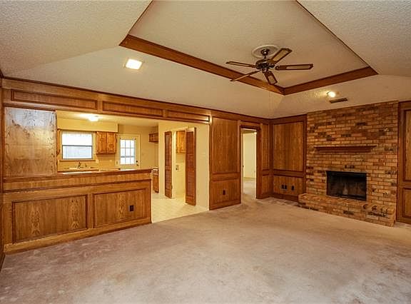 5th image of 3737 Northridge Dr