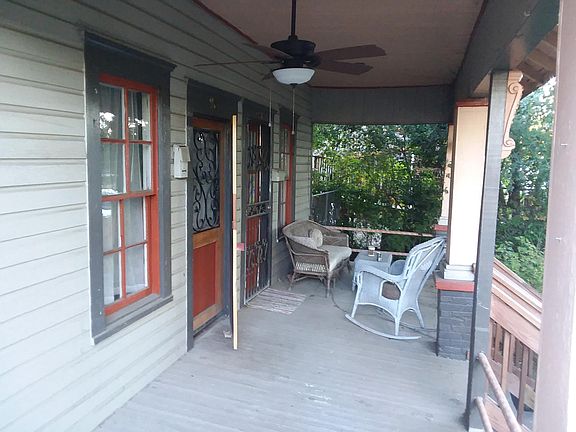 5th image of 943 Wylie St SE