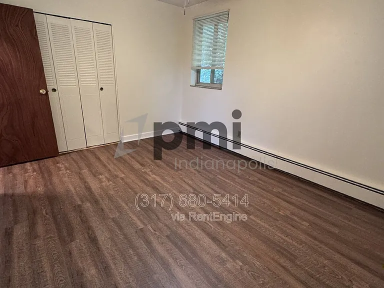 2323 Newton St #20 — Photo 7