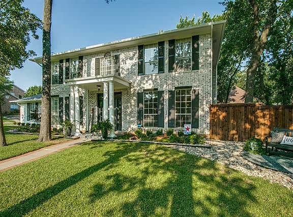 3rd image of 708 Lafayette Dr
