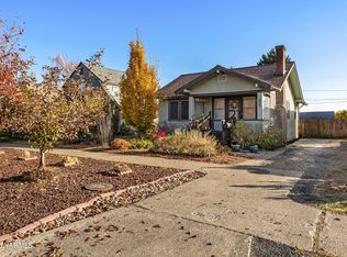 805 S 9th Ave, Yakima, WA 98902