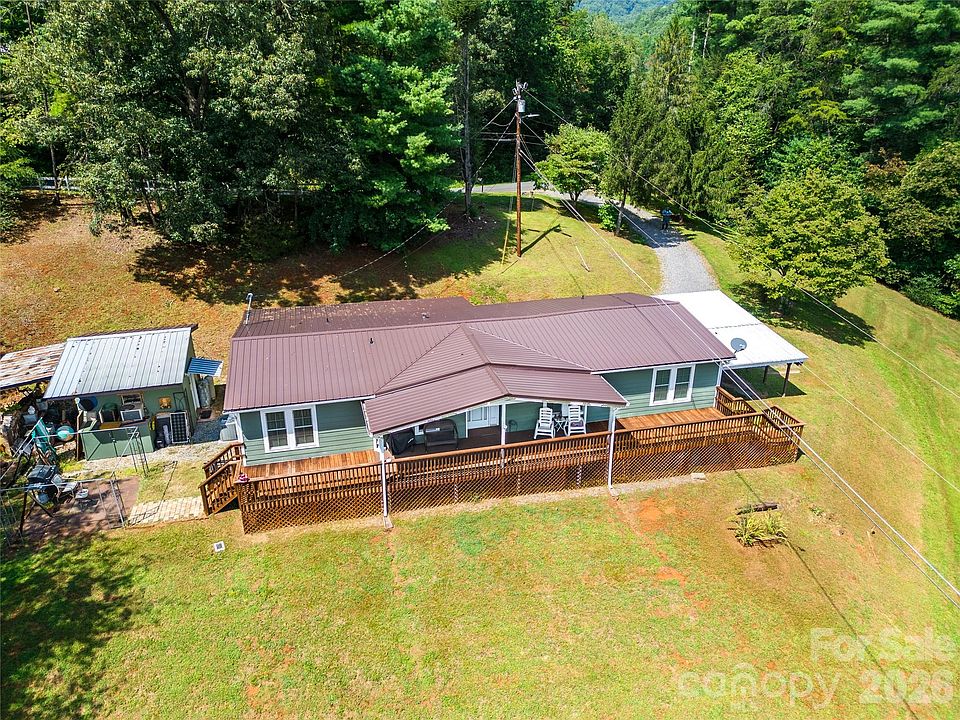 1st image of 204 Grove Rd