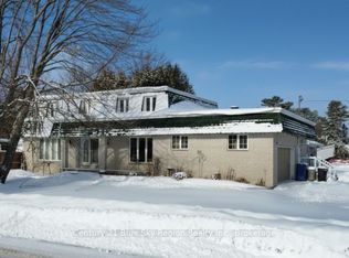 61 3rd St, West Nipissing, ON P2B3A9