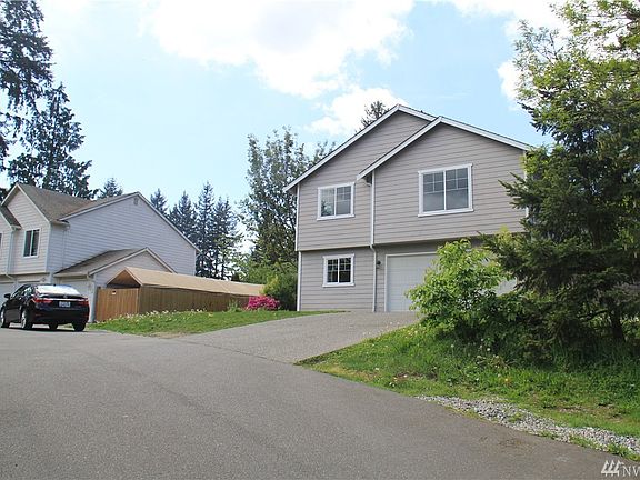 5th image of 5608 180th St SW