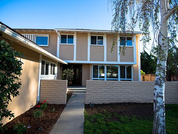 2nd image of 1872 Rush Cir