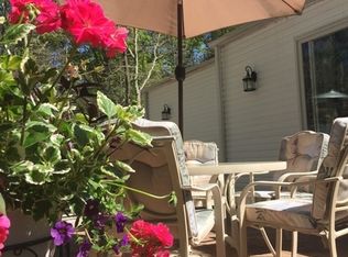 158 Buckskill Rd, East Hampton, NY 11937