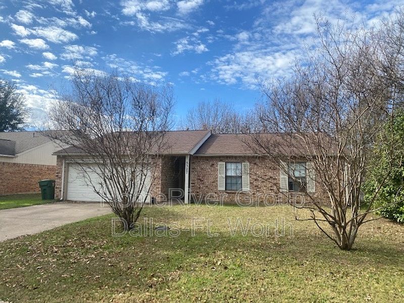 1st image of 5327 Peterson Ct