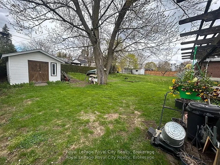 6 Montgomery St #MAIN FLOOR — Photo 8