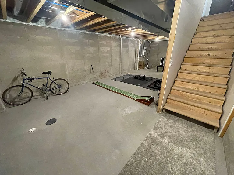 2748 Spark St — Photo 15