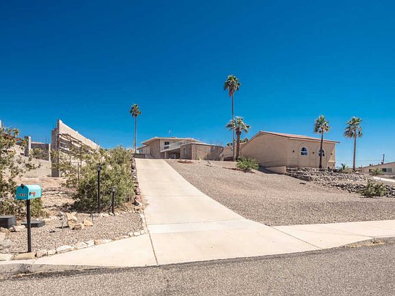 2nd image of 2656 Caribbean Dr