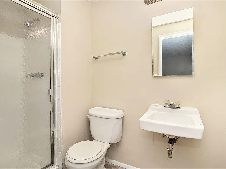 5337 Tasman Trl — Photo 11