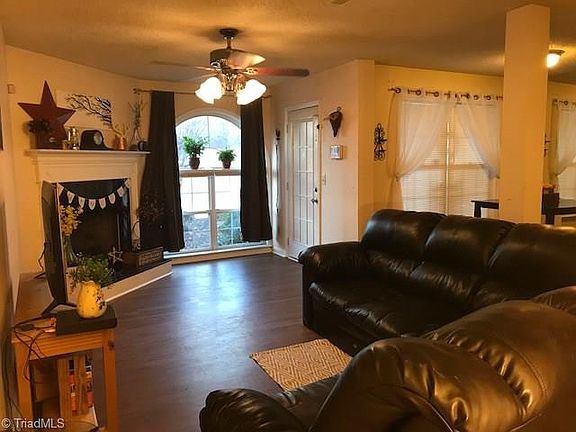 3rd image of 3614-1D Morris Farm Dr