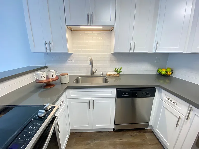 411 Euclid Ave — Photo 8