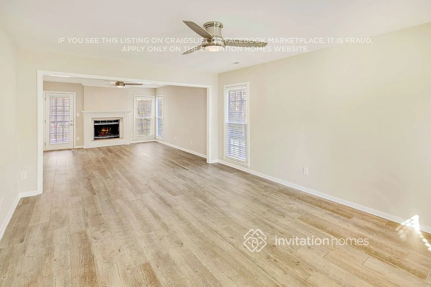 9800 Fairlea Dr Charlotte, NC 28269 — Photo 4
