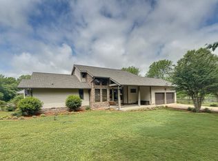 3389 Magnolia Dr, Ider, AL 35981