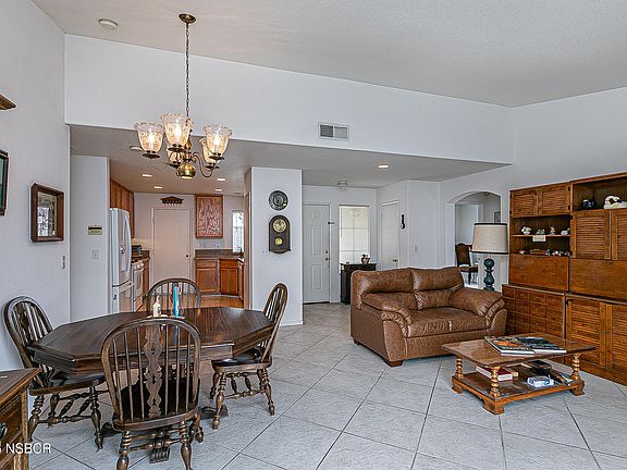3rd image of 444 E San Luis Dr