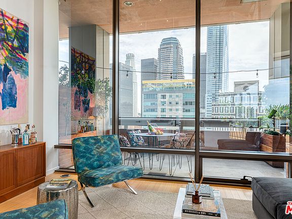 3rd image of 1100 Wilshire Blvd APT 1709