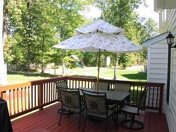 3rd image of 9080 Cottleston Cir