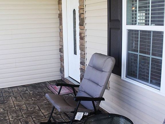 5th image of 1244 Morstead Dr