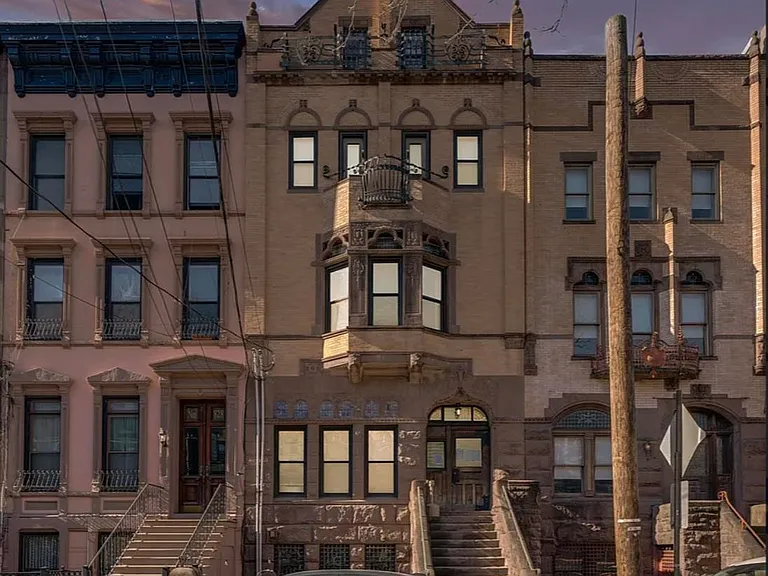 830 Hudson St #4 — Photo 13