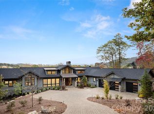 558 Walnut Valley Pkwy, Arden, NC 28704